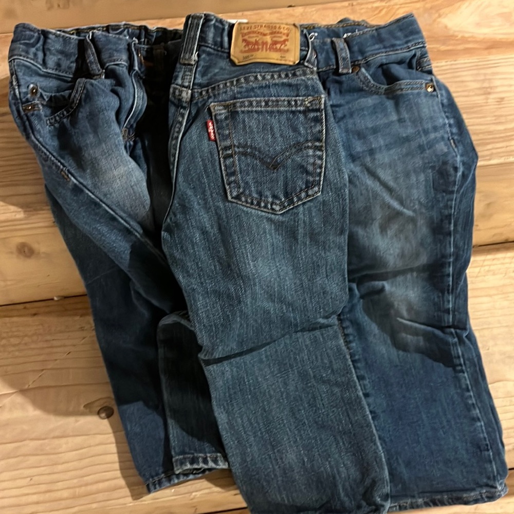 Bundle of 3 boys jeans size 4